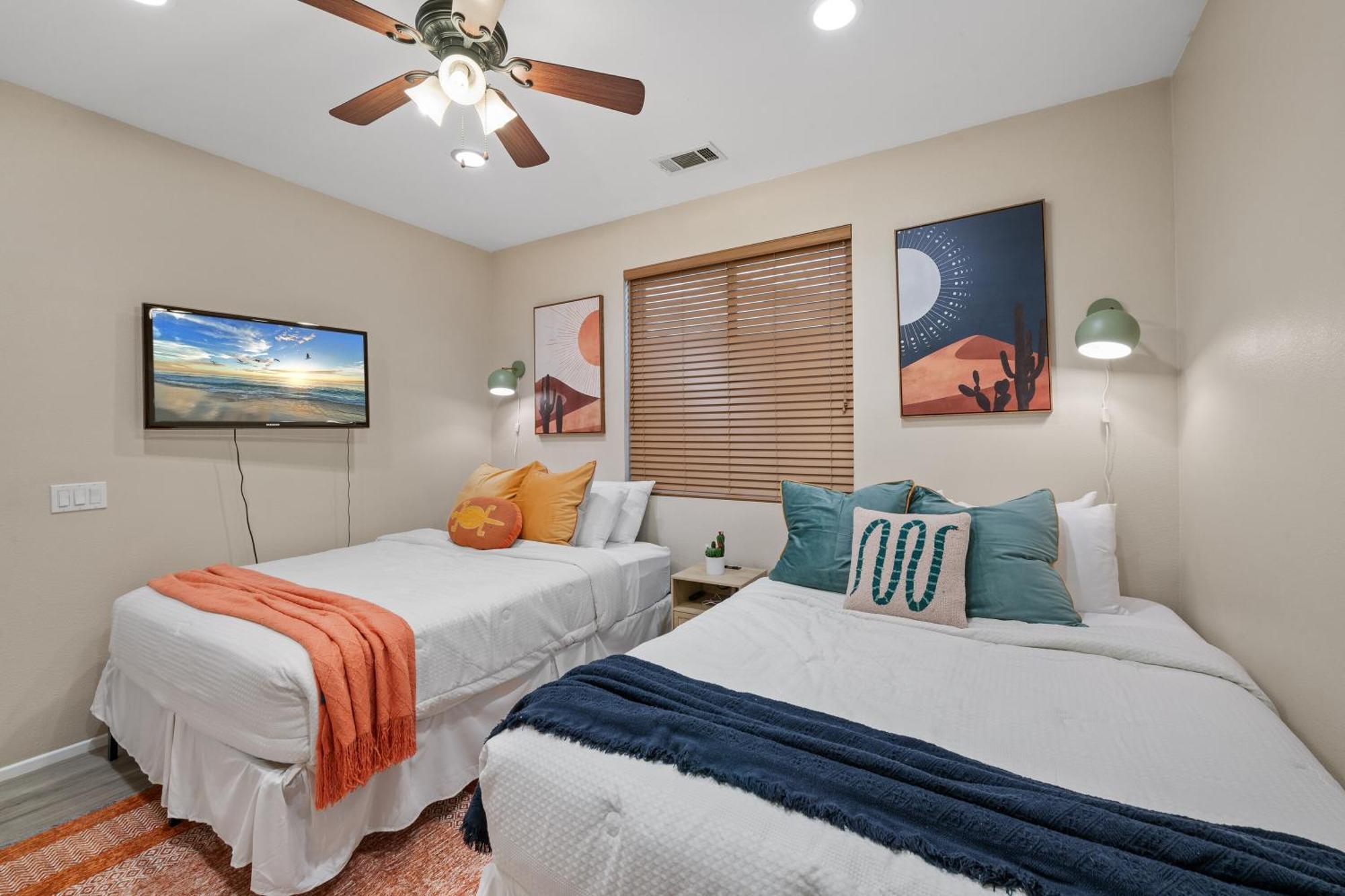 Casa Desert Muse With Heated Pool Spa Firepit Mini Golf And Games Indio Bagian luar foto