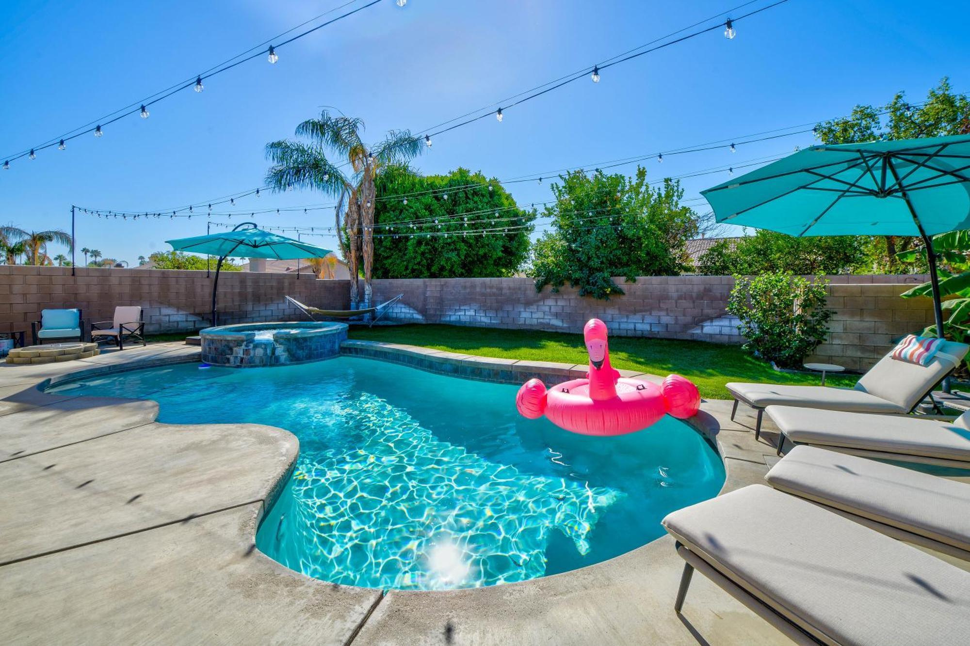 Casa Desert Muse With Heated Pool Spa Firepit Mini Golf And Games Indio Bagian luar foto